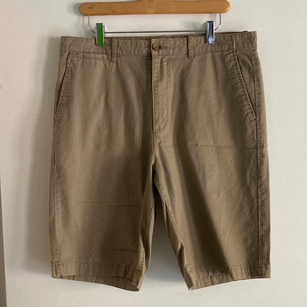 Claiborne Mens Vintage 100% Cotton Flat Front Shorts Size 34  11" Inseam
